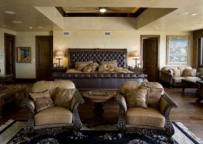 Oversized Bed Master Bedroom