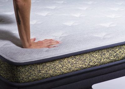 Helix Luxe Mattress local Helix Luxe Mattress Sale at Ultrabed in Agoura Hills, CA.