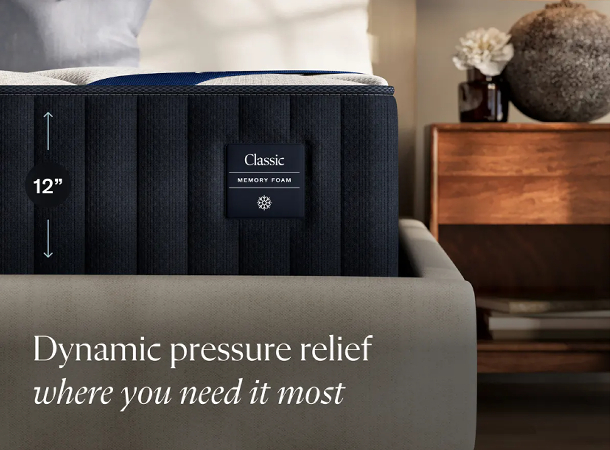 Dream Cloud Classic Hybrid 12 inch Mattress