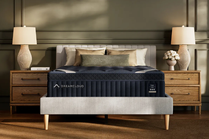 Dreamcloud Luxe Hybrid and Memory Foam mattress